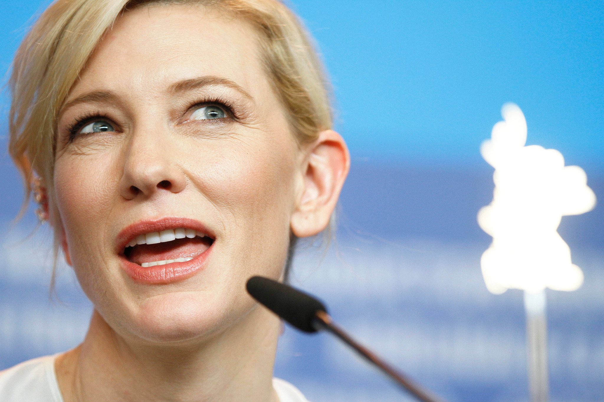 20210328_AdoraPress_Portfolio_Entertainment_013