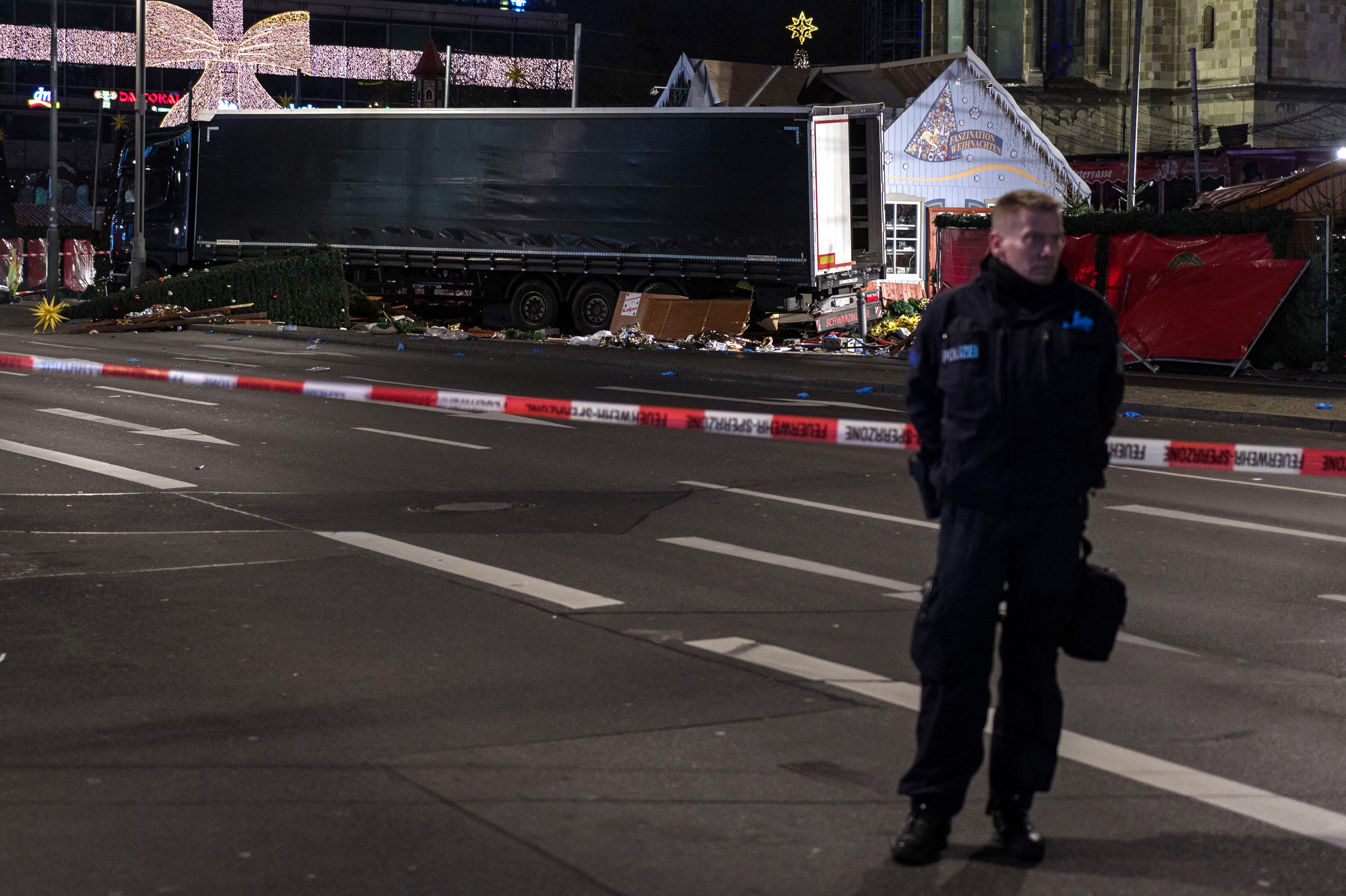 20210328_AdoraPress_Portfolio_NewsAndPolitics_012