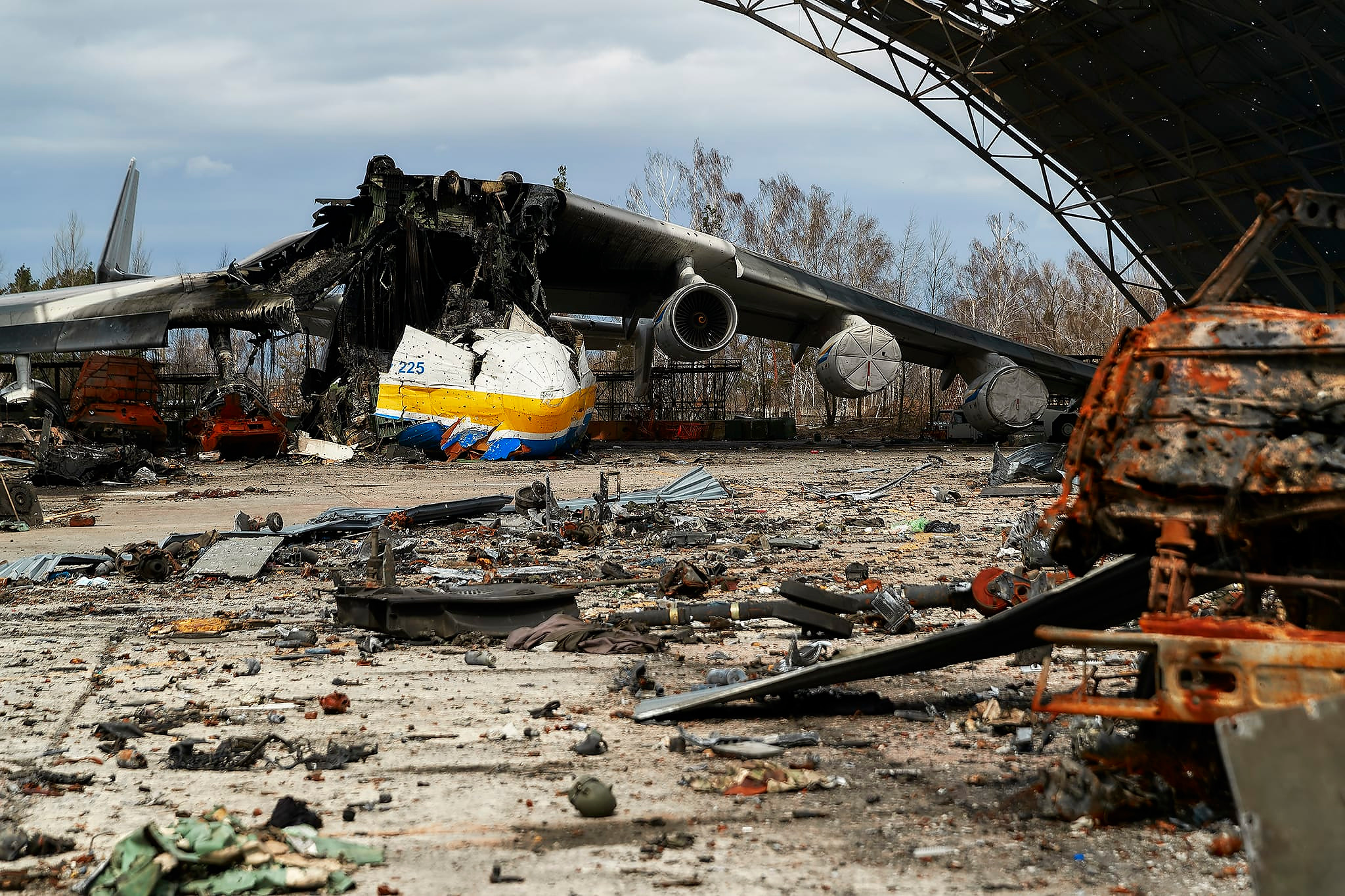 20220408_AdoraPress_HostomelAirport0804_015