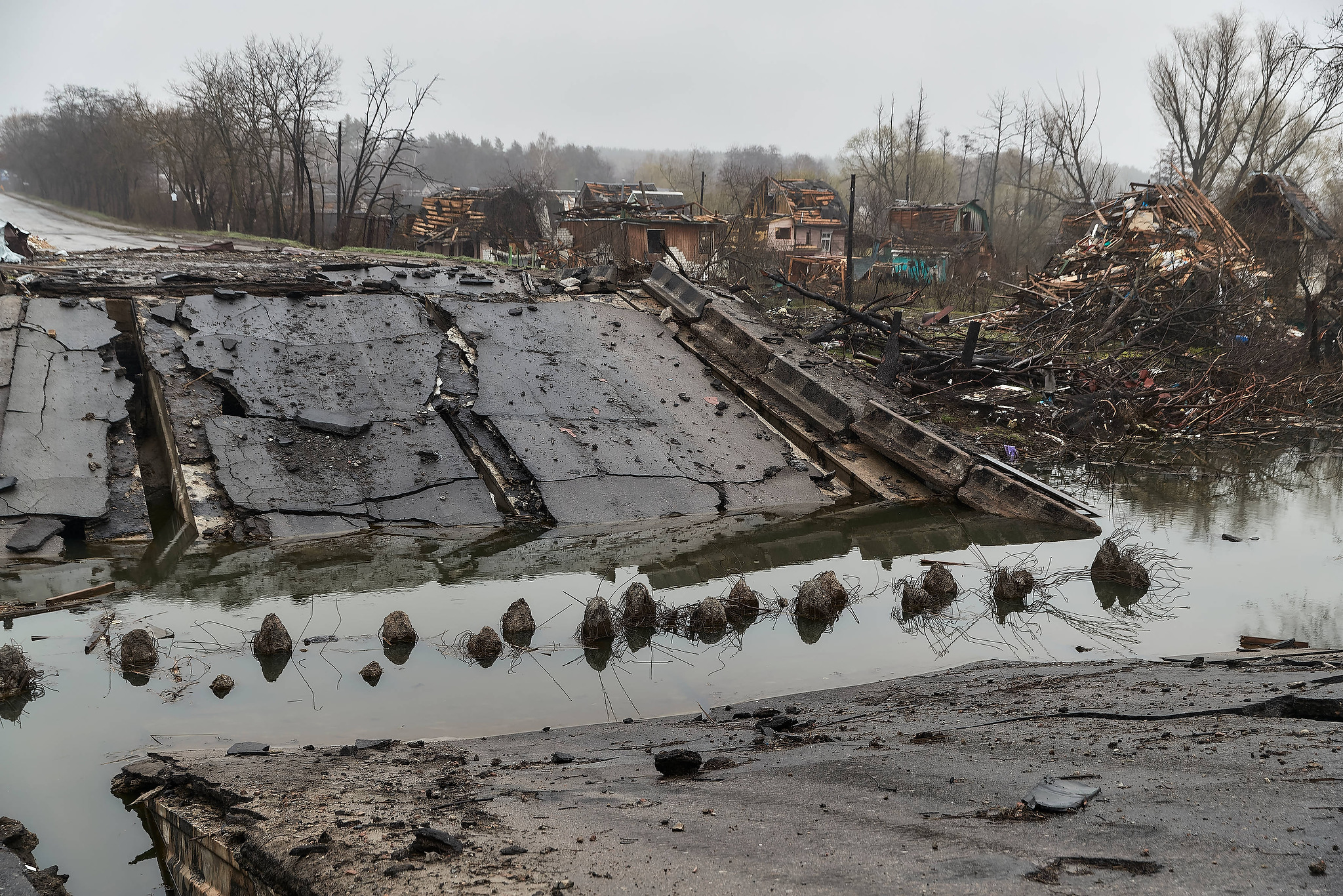 202204XX_AdoraPress_ChernihivNovoselivka2004_002